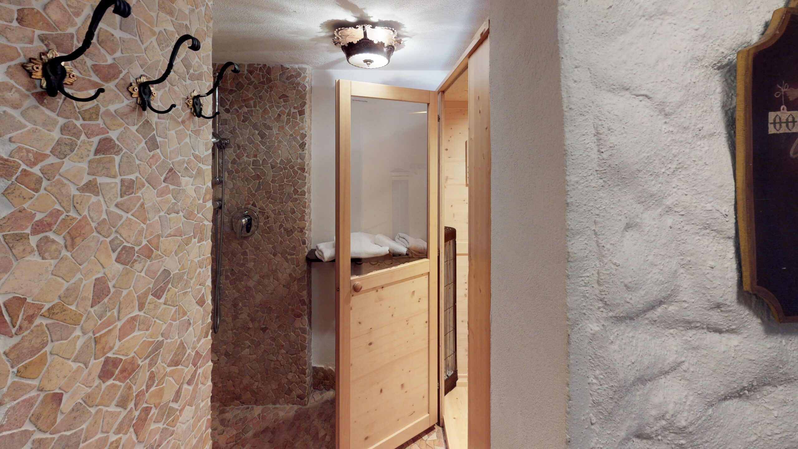 Infrarotkabine des Lärchen-Troadkastn