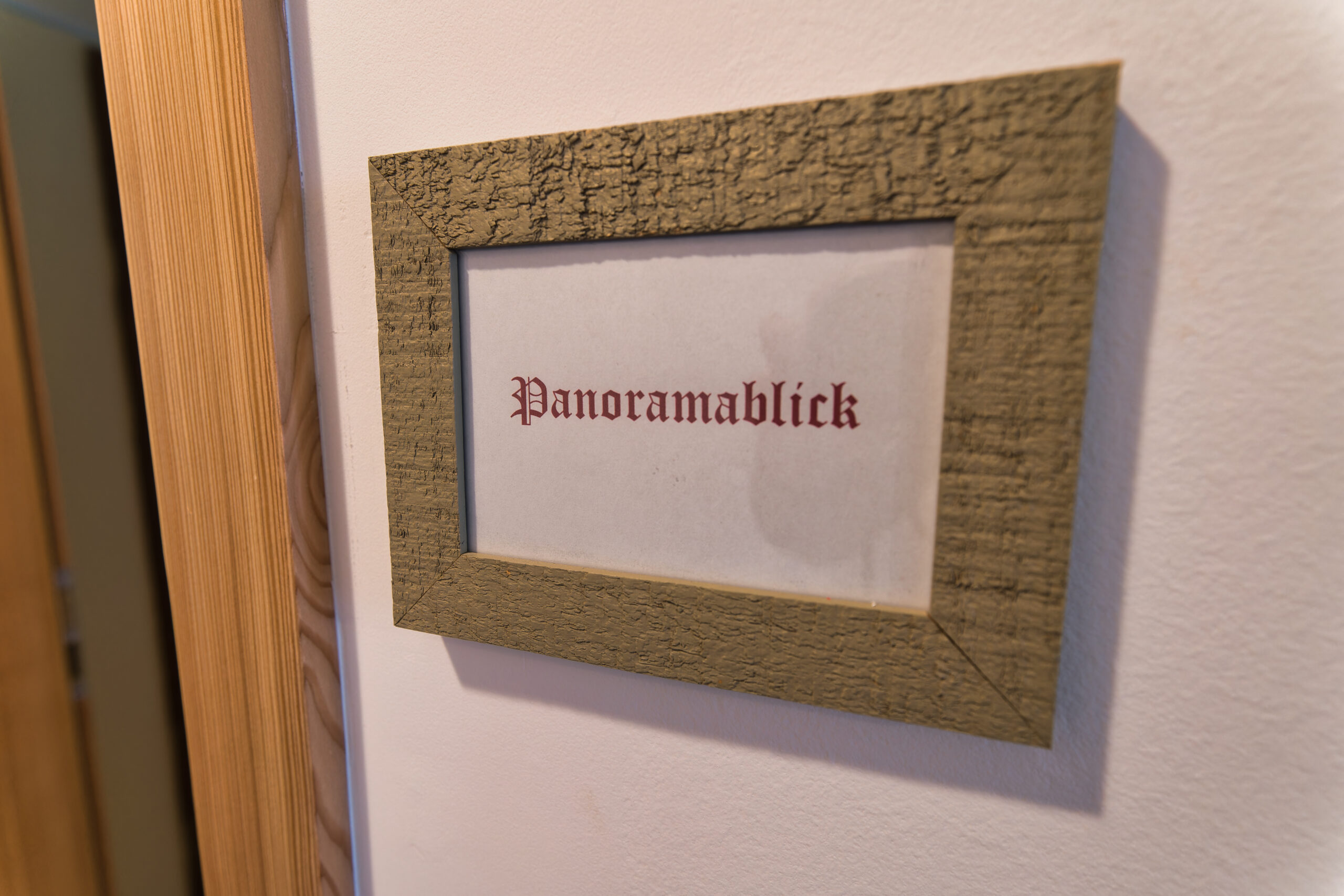 Ferienwohnung Panoramablick – Schild